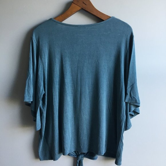⚪ 3/$15  alya teal v-neck tie waist flutter sleeves - Picture 10 of 12